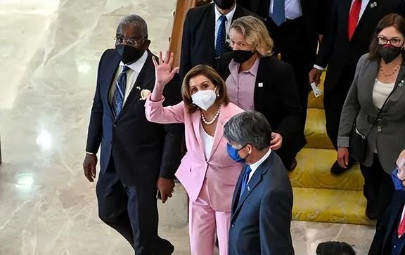 北约呼吁美国做好开战准备？北开云 开云体育平台约前秘书长：应给台湾当局提供武器(图8)
