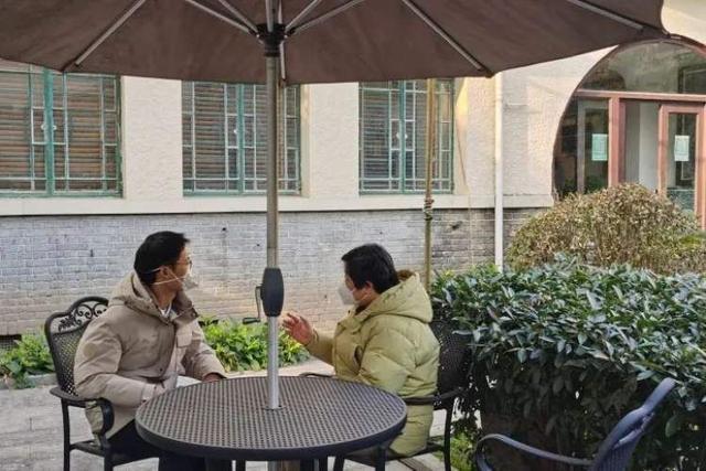 混搭早餐、暖心小店、梧桐资源空间……走进这开云体育 kaiyun.com 官网入口个街区的安居生活(图10)