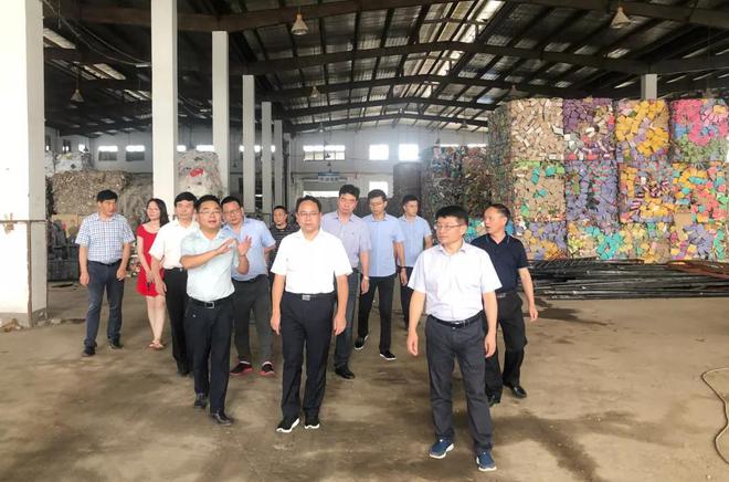 村口环保新举措“再生资源回收站”获各方领开云体育 开云平台导盛赞!(图4) 村口环保新举措“再生资源回收站”获各方领开云体育 开云平台导盛赞!(图4)