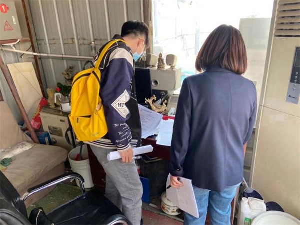 天桥街道丨区领导检查大件中转站、再生资源中开云体育 kaiyun.com 官网入口转站(图1) 天桥街道丨区领导检查大件中转站、再生资源中开云体育 kaiyun.com 官网入口转站(图1)