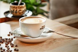 新能源汽车行业研究:新能源汽车产业再迎利好开云体育 kaiyun.com 官网入口 未来行业人才需求旺盛(图3) 新能源汽车行业研究:新能源汽车产业再迎利好开云体育 kaiyun.com 官网入口 未来行业人才需求旺盛(图3)