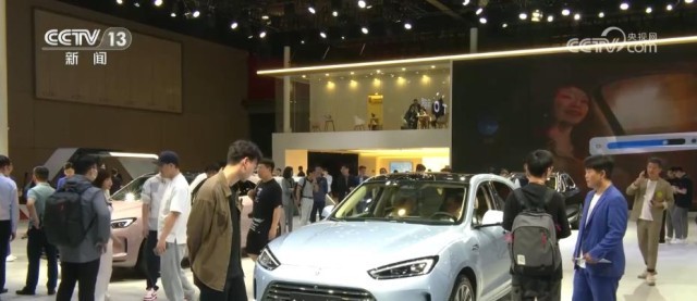 开云体育 开云官网数字化新技术赋能新能源汽车产业向高质量发展(图1) 开云体育 开云官网数字化新技术赋能新能源汽车产业向高质量发展(图1)