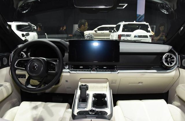 硬派越野+智能科技开云体育 开云平台并举坦克两款Hi4-T插混SUV亮相上海车展(图6) 硬派越野+智能科技开云体育 开云平台并举坦克两款Hi4-T插混SUV亮相上海车展(图6)