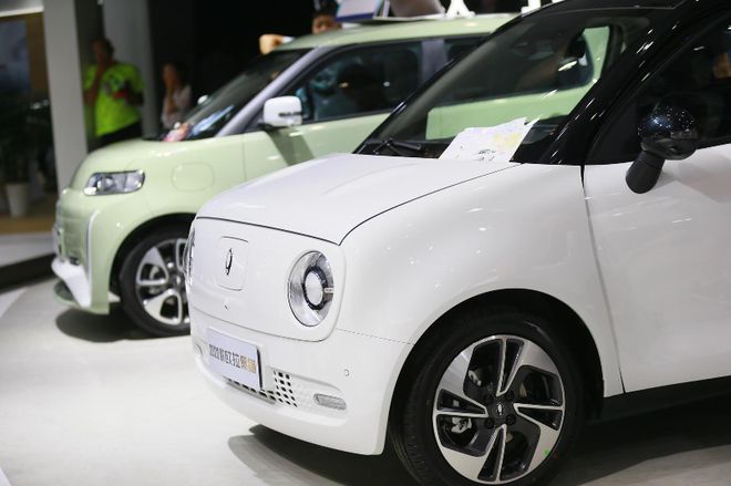 开云 开云体育十万内新能源小车复苏!锂电原料暴跌多款“小电车”降价发力(图4) 开云 开云体育十万内新能源小车复苏!锂电原料暴跌多款“小电车”降价发力(图4)