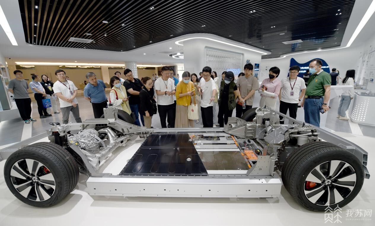 高质量发展调研行聚开云APP 开云官网入口焦常州:发力“新能源之都” 冲刺“万亿之城”(图1) 高质量发展调研行聚开云APP 开云官网入口焦常州:发力“新能源之都” 冲刺“万亿之城”(图1)