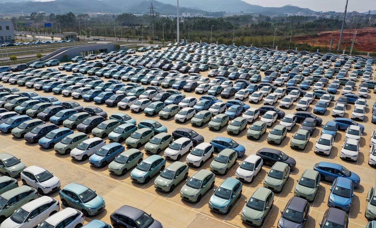 我们新能源汽车销量连续8开云 开云体育官网年世界第一(图2) 我们新能源汽车销量连续8开云 开云体育官网年世界第一(图2)