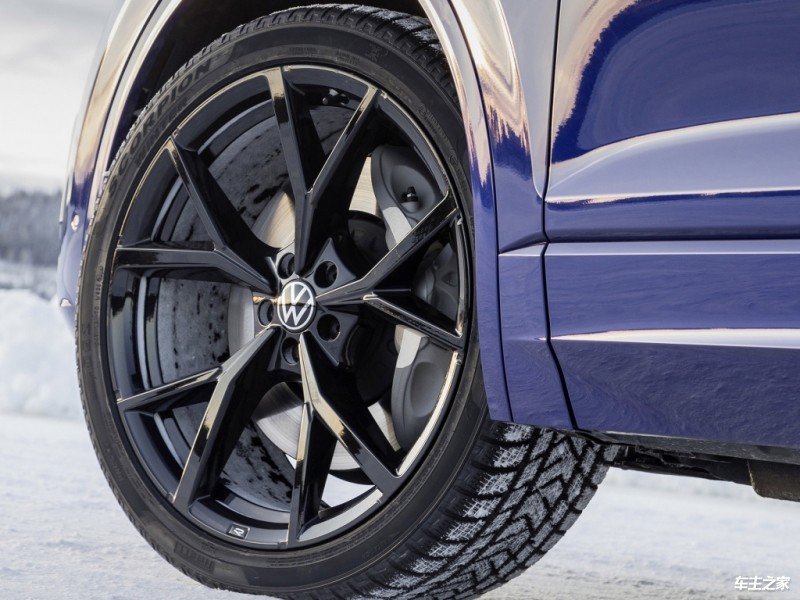 途锐新能源越野车实拍图片解析Kaiyun 开云(图3)