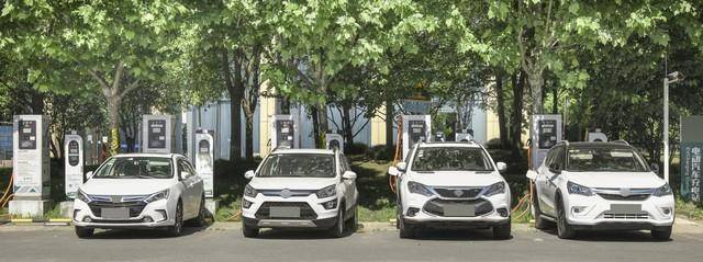 开云APP 开云官网入口新能源汽车的优点是什么？新能源汽车能不能代替油车？(图1)