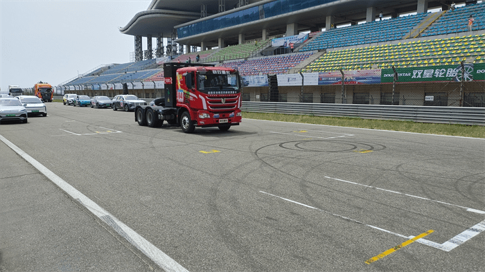 新能源重卡挑战赛倒计时！ 联合重卡完成最后一轮开云体育 开云平台模拟挑战(图1)