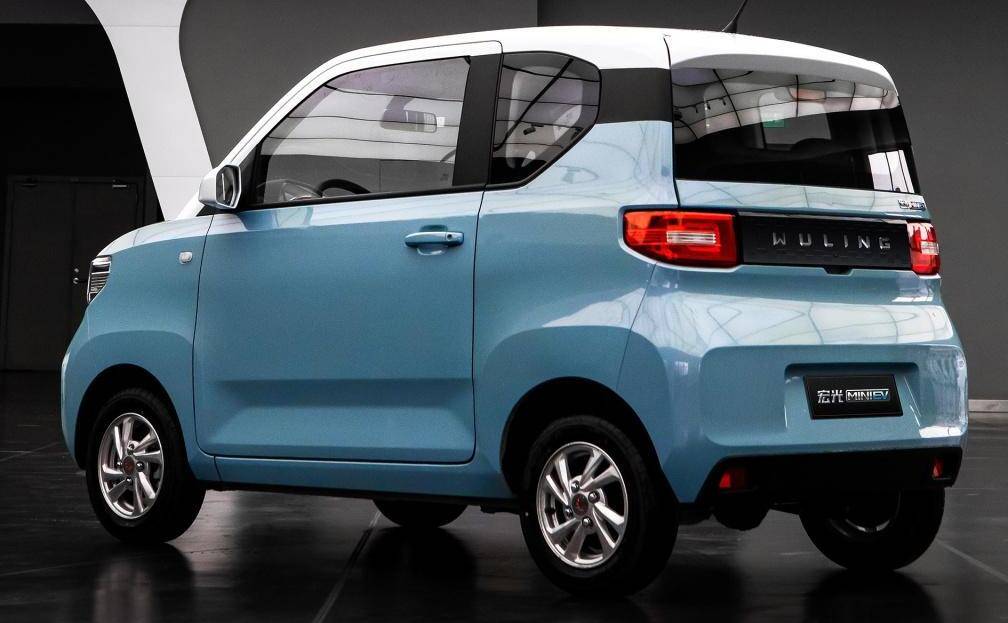 开云体育 开云平台新能源汽车前十名品牌盘点(图5) 开云体育 开云平台新能源汽车前十名品牌盘点(图5)