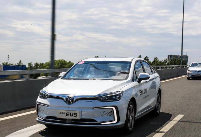 开云体育 开云官网性价比高的新能源车有什么推荐吗？快来看一下都是不错的选择(图5)