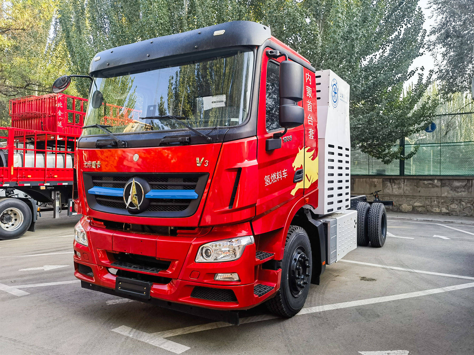 9款新能源产品发布北奔开云体育 开云官网重汽既要销量再提速又要向绿色转型(图9) 9款新能源产品发布北奔开云体育 开云官网重汽既要销量再提速又要向绿色转型(图9)