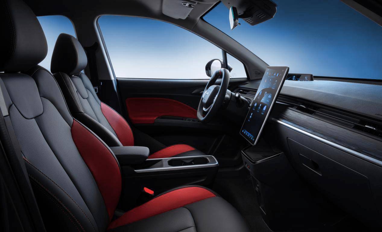 裸车价13万最值得买的5款新能源汽车动力澎开云APP 开云官网入口湃 续航持久(图3)