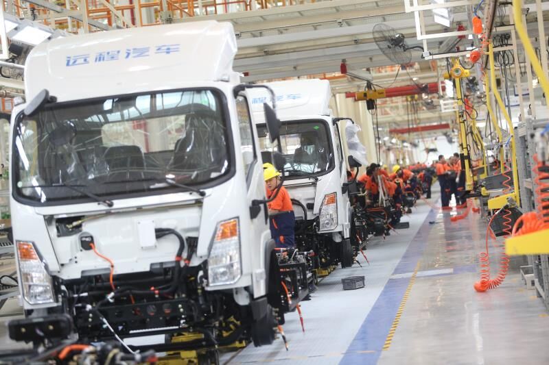 吉利绿色智能化新能源商用车“南充造”项目正式投产Kaiyun 开云体育(图1) 吉利绿色智能化新能源商用车“南充造”项目正式投产Kaiyun 开云体育(图1)