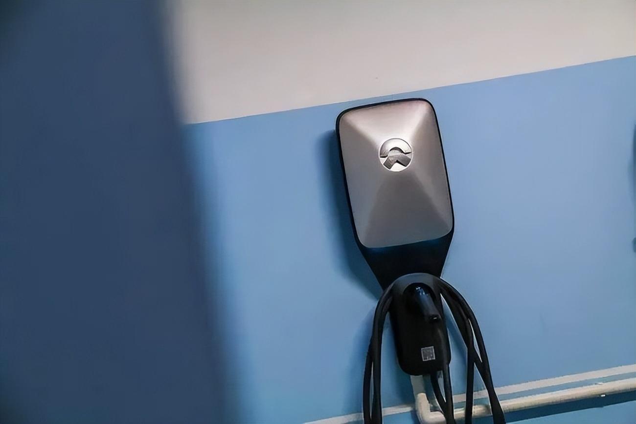 开云 开云体育官网热点观察公共充电桩补能价格上涨:新能源车用户该如何应对?(图5) 开云 开云体育官网热点观察公共充电桩补能价格上涨:新能源车用户该如何应对?(图5)