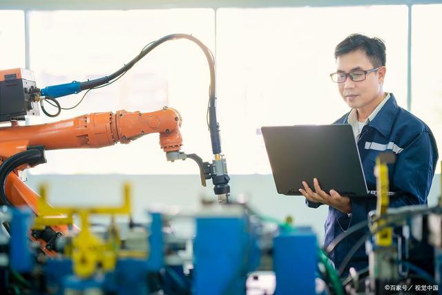 男孩子适合学的十大热门专业：探索未来职业发展的黄金之路开云 开云体育官网(图2)